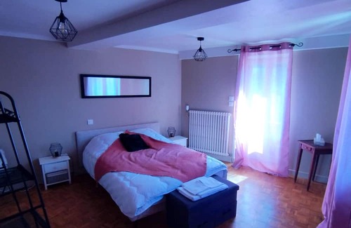 Mancey Sonstige | Homerez - Big mansion for 12 ppl. with terrace and balcony at Mancey