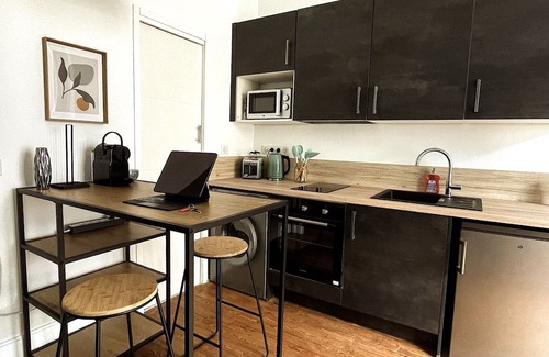 Dreux Wohnung | Dreux #3 - Comfortable studio on main and pedestrian street