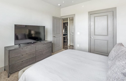 Denton Wohnung | Modern Apartment in Prime Location (ID9427X28)