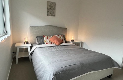 Burpengary Haus | Tranquil Haven Retreat