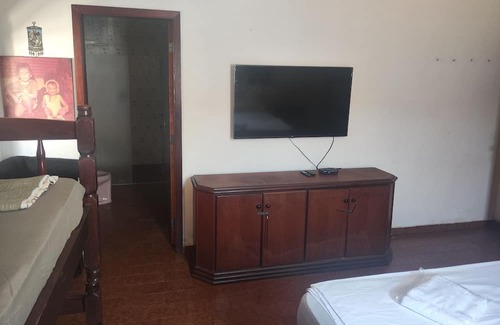 Lazaro Haus | Casa Aconchegante a 100 m da Praia do Lázaro em Ubatuba. Estacionamento Proprio