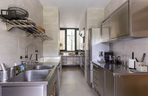 Saint-Loup-Geanges Sonstige | Chateau De Reon - Nine Bedroom Castle, Sleeps 15