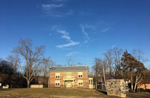 McGaheysville Kabine | Authentic, Spacious 1820 log cabin, close to Massanutten, JMU
