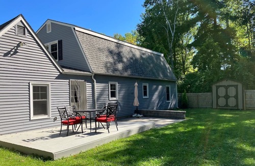 Shelburne Haus | Rare Find! Fully furnished charming 3 BR home. Fenced in yard. Min 1 month stay
