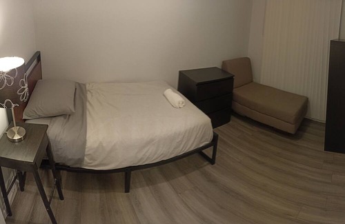 Winnipeg Haus | Tidy new townhouse, 3bdrm, 2 bthrm, balcony, attached garage. Close to Center