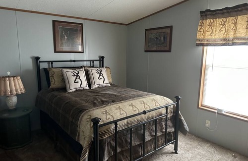 Mc Dougal Sonstige | Country View Escapes located in Piggott Arkansas 72454 Cozy, relaxing atmosphere