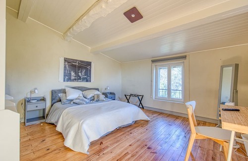 Rauzan Haus | Country Escape in Rauzan: Relaxation and Comfort in a Country House