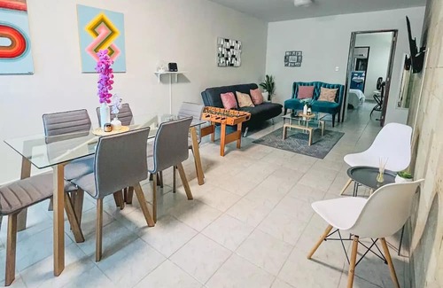 Las Bajadas Wohnung | Well located airconditioned apartment. We invoice!