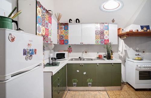 Villa Viani Wohnung | Apartment 'Divino' with Mountain View, Private Terrace and Wi-Fi