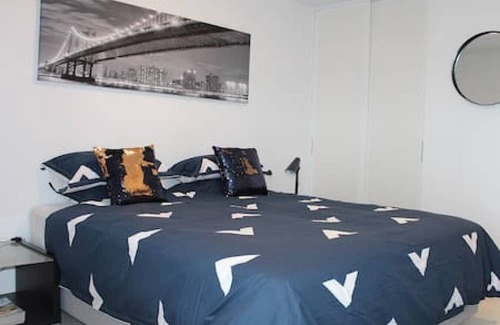 Flemington Wohnung | Luxurious Flemington with Stunning Racecourse View