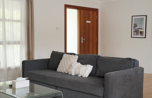 Aranda Haus | 3Brs-Elegant/Cosy/Pets-friendly