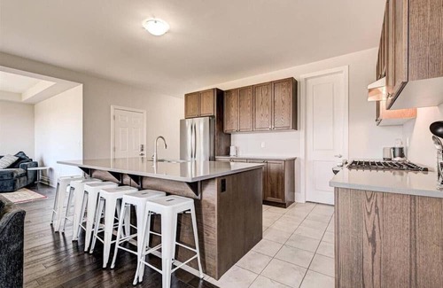 Downsview Haus | Downsview Park Private Bedroom C
