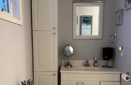 Terrace Bay Haus | Getaway In the Bay
