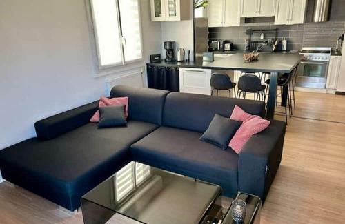 Blatin Wohnung | Galaxie Appartement Moderne, Vue Ville et Puys