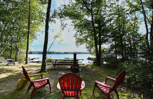 Standish Haus | Private Frye Island waterfront cottage with spectacular sunrise views!