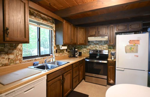 Standish Haus | Private Frye Island waterfront cottage with spectacular sunrise views!