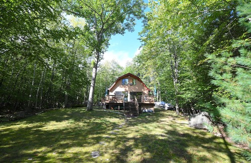 Standish Haus | Private Frye Island waterfront cottage with spectacular sunrise views!