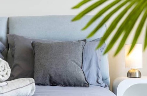 Lidcombe Wohnung | Top floor Apt right next to Accor Stadium
