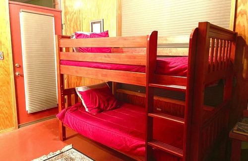 Mineral Wells Wohnung | Glamping in the Sky: Sleep in a Fire Lookout Tower. Best Views in North Texas.