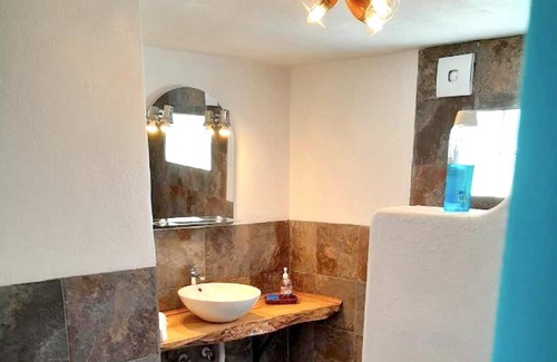 Alhadas Haus | Homerez - House 6 km away from the beach for 4 ppl. at Figueira da Foz,