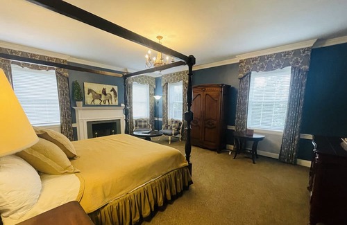 Clemmons Wohnung | Johnson Room King - Non- Smoking- No Pet