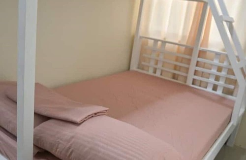 Dumaguete Haus | Hyacinth by Elle's Place near Dumaguete Airport (2BR with Kitchen)