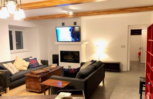 Loiba Haus | The Cliffs - CountrySeaSide Loiba
