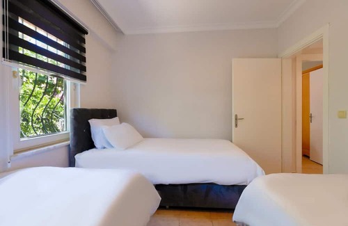 Camyuva Wohnung | Peaceful Flat with Shared Pool in Camyuva Kemer