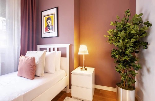 Suadiye Wohnung | Missafir Flat near Popular Attractions in Suadiye