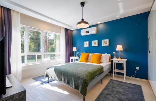Kaleici Wohnung | Missafir Modern Flat near Hadrian's Gate