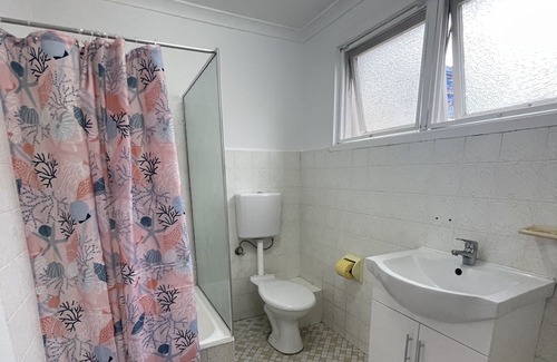 Central Coast Wohnung | Beachfront Unit Watch the Sunrise & Sunset Sleeps 4, Pets Ok