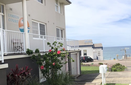 Central Coast Wohnung | Beachfront Unit Watch the Sunrise & Sunset Sleeps 4, Pets Ok