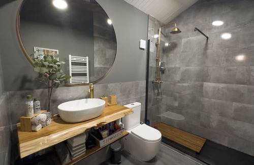Covelo Haus | Welcome to Casa Camu - Exceptional