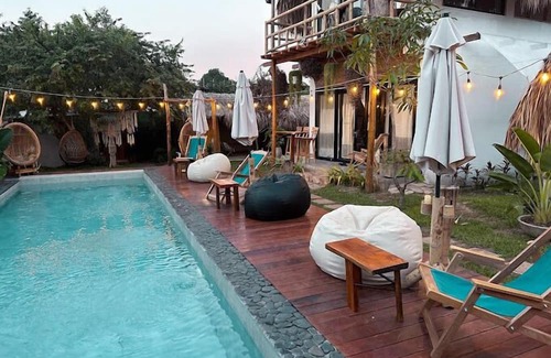 Palomino Kabine | Yue PALOMINO