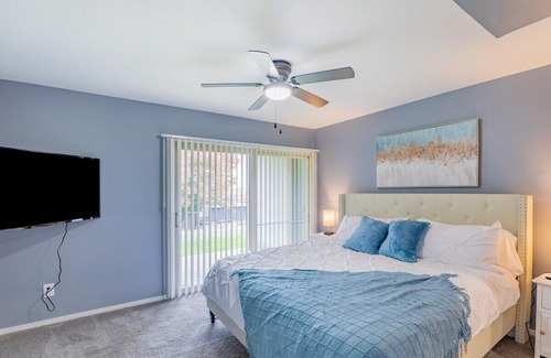 Towson Wohnung | Heart of Towson *Parking*Gym*Pool*Gym*Smart TV
