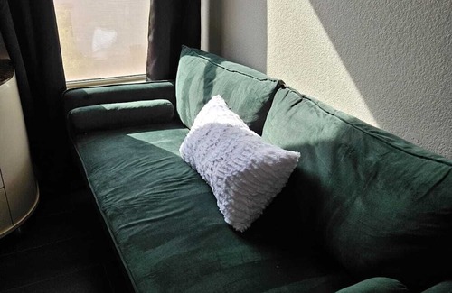 North Las Vegas Haus | Spacious Townhome 4 Bedroom with 7 Beds Sleeps 13