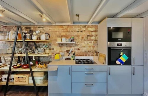 Wallington Wohnung | NY style studio 26 min to London