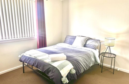 Wallsend Haus | Maya's 6 bedrooms in Newcastle