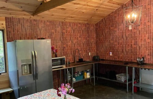 Means Kabine | Glamping Unit #4 - Punkin Hollow Resort