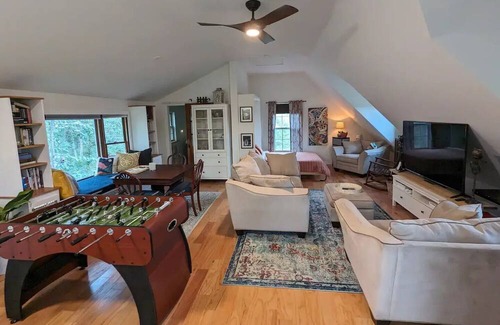Schuylerville Wohnung | Serene Studio Retreat 20 Minutes to Downtown