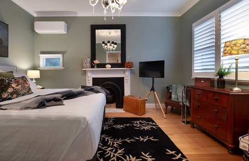 Clunes Haus | Trembath - Pet Friendly Restored Cottage in Clunes