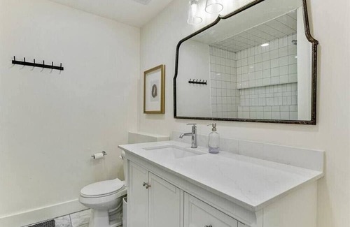 Orem Haus | New! Updated Oasis near Freeway w/ New Private Hot Tub | Fenced Backyard |...