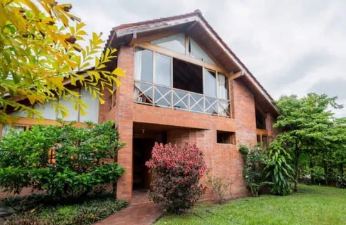 San Sebastian de Mariquita Skihütte | Hermosa casa en Mariquita con Piscina!