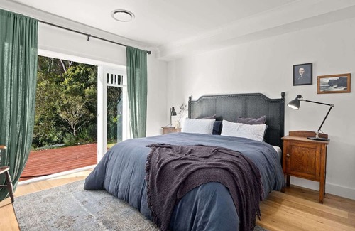 Barrengarry Haus | Birdsong in Kangaroo Valley