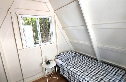 Mariaville Kabine | Glamping Downeast - Acadia 4 - Tiny House A frame secluded deep in the woods