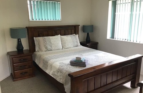 Whakatane Haus | The Palms.