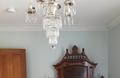 Manistee Bed & Breakfast | The Chandelier Bed & Breakfast