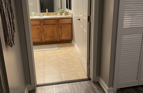 Houston Wohnung | 2 bedRM-2 Full bath apt. By 288 and beltway 8 NO CLEANING FEE.