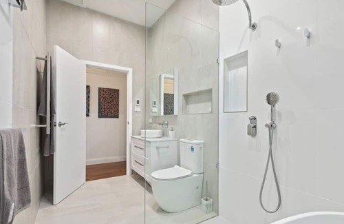 Verona Sonstige | Charming Farmhouse