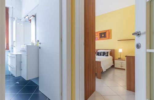 Villa Musone Wohnung | Cosy apartment for 4 people with WIFI, A/C, TV, terrace, pets allowed, panoramic view and parking